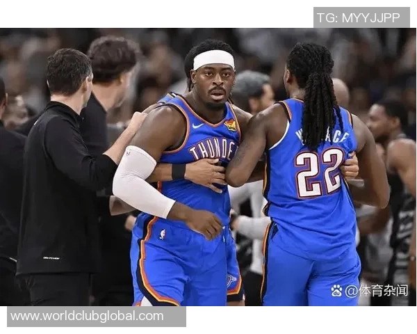 2012年NBA季后赛雷霆对阵马刺第三场精彩回顾与赛后分析